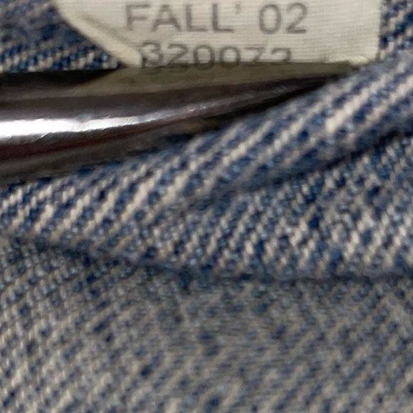 Unisex Gap Denim Gap Customized , Medium Wash Denim Icon Jean Jacket, Sz Large   - Picture 15 of 16